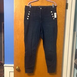 NWT GAP Dark Blue Skinny Jeans with Button Details